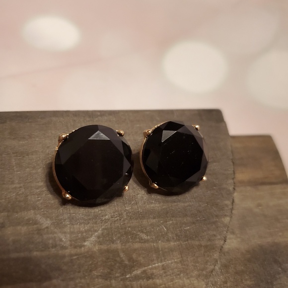 2 for $20 Nwt Black Stone Gold Earrings Set - Picture 6 of 6